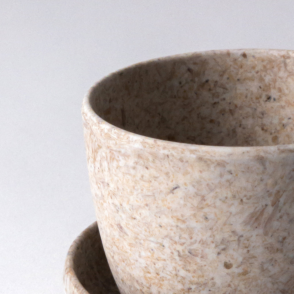 Mini-Planter-Pot-Rice-Husk-Close-Up